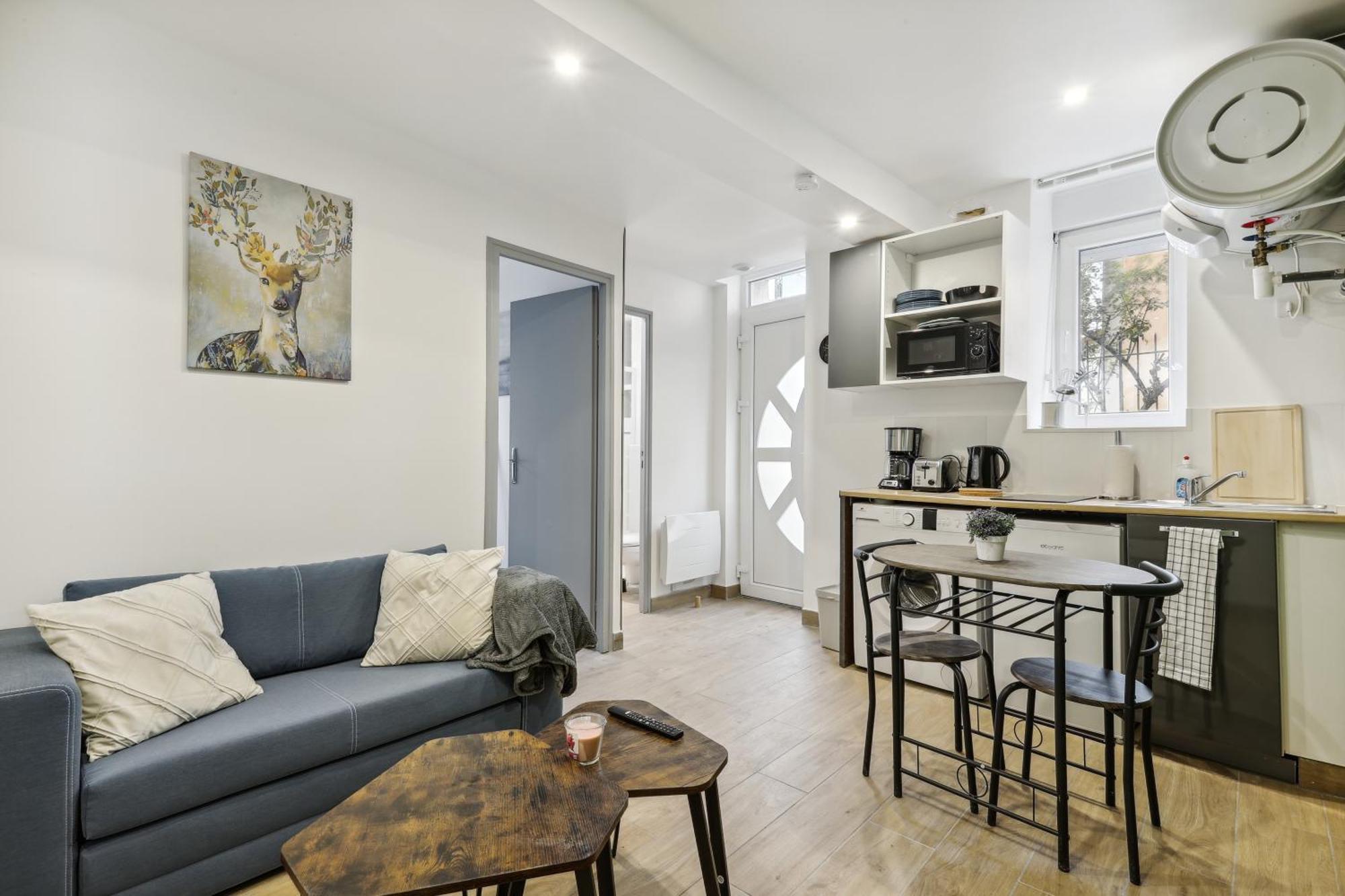 La Ferté-sous-Jouarre Chic Cosy Apart With Parking מראה חיצוני תמונה